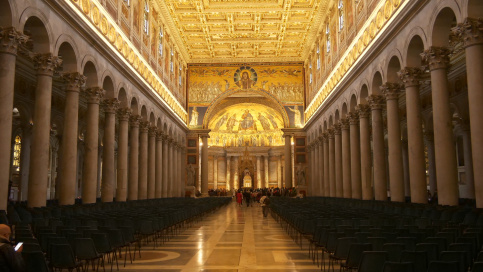 intérieur Basilique Saint Paul hors les Murs Rome